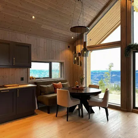 New Mountain With Panoramic Views In Hafjell Feriehus *