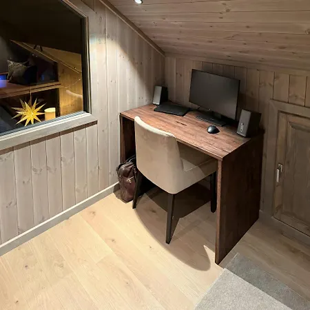 New Mountain With Panoramic Views In Hafjell *